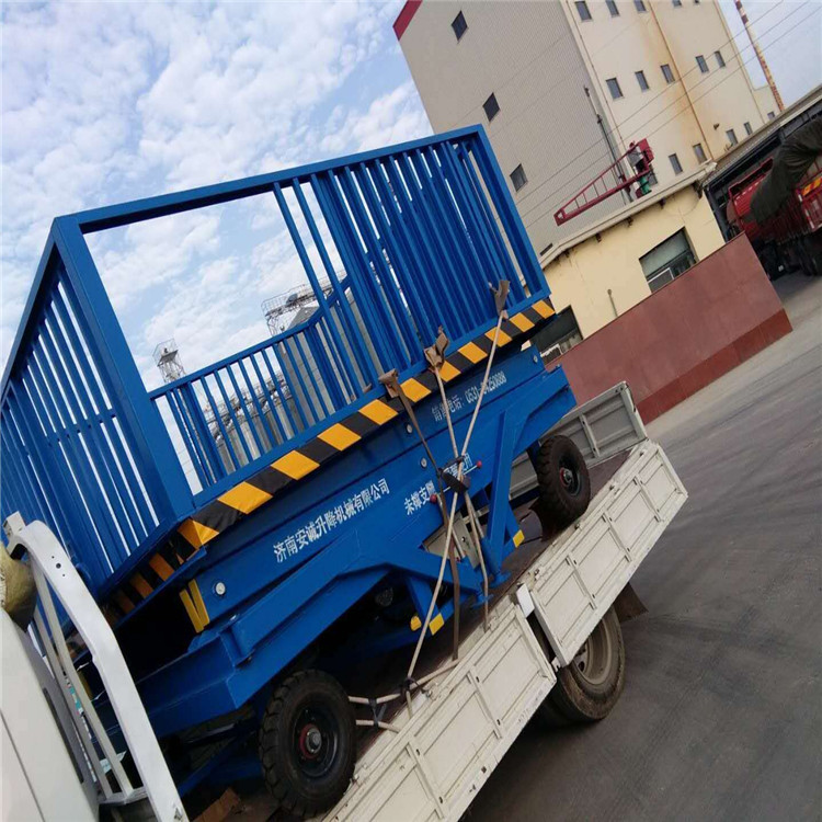 移動(dòng)式卸豬臺